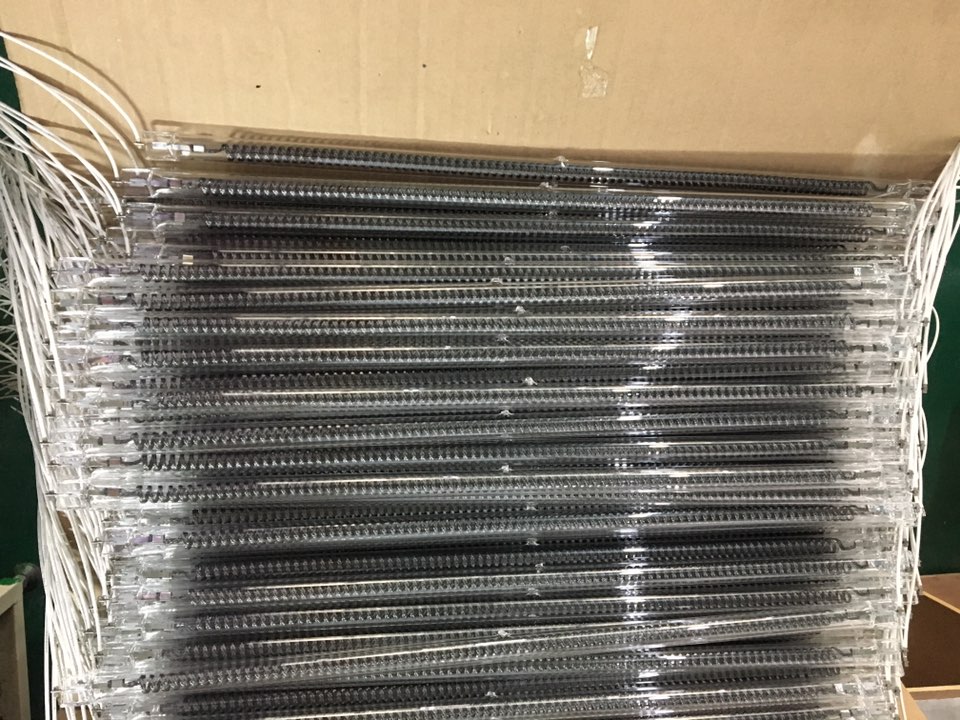 Carbon quartz tube